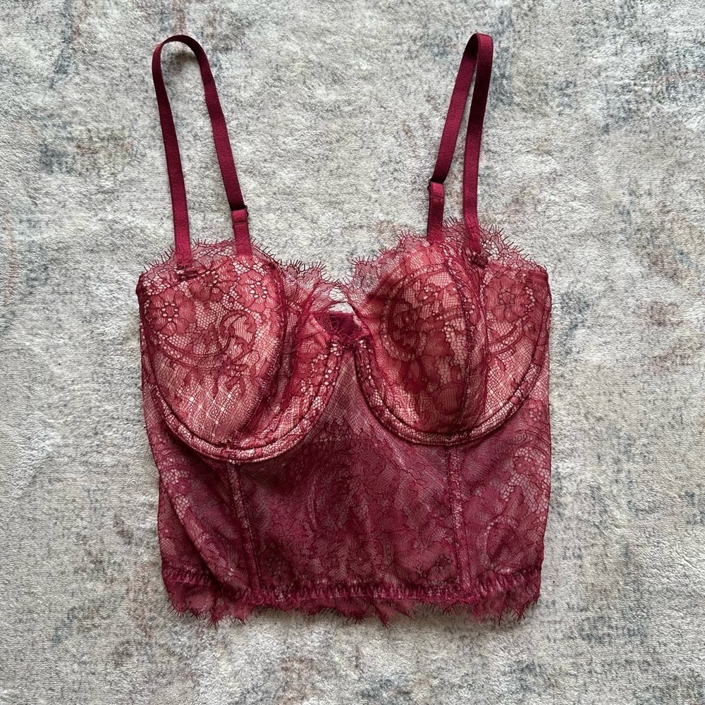 VICTORIA’S SECRET Dream Ángels CHANTILLY LACE MINI BUSTIER 32D Deep Red - Picture 2 of 5
